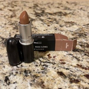 MAC lipstick in Fresh Brew